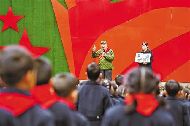 逃离无人的学校